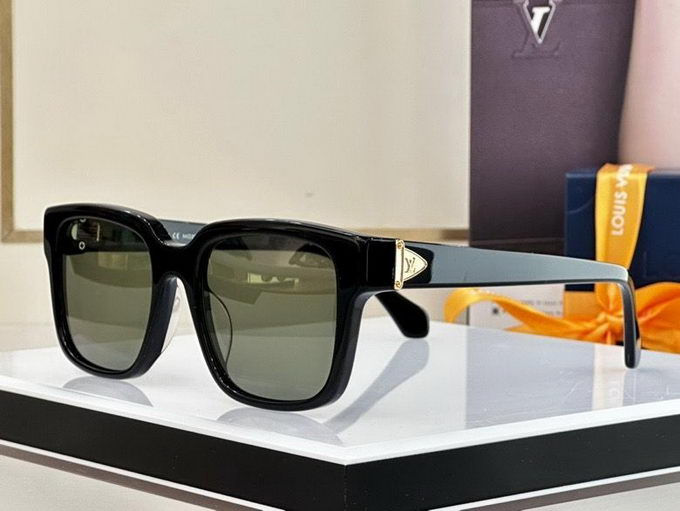 Louis Vuitton Sunglasses ID:20230516-311